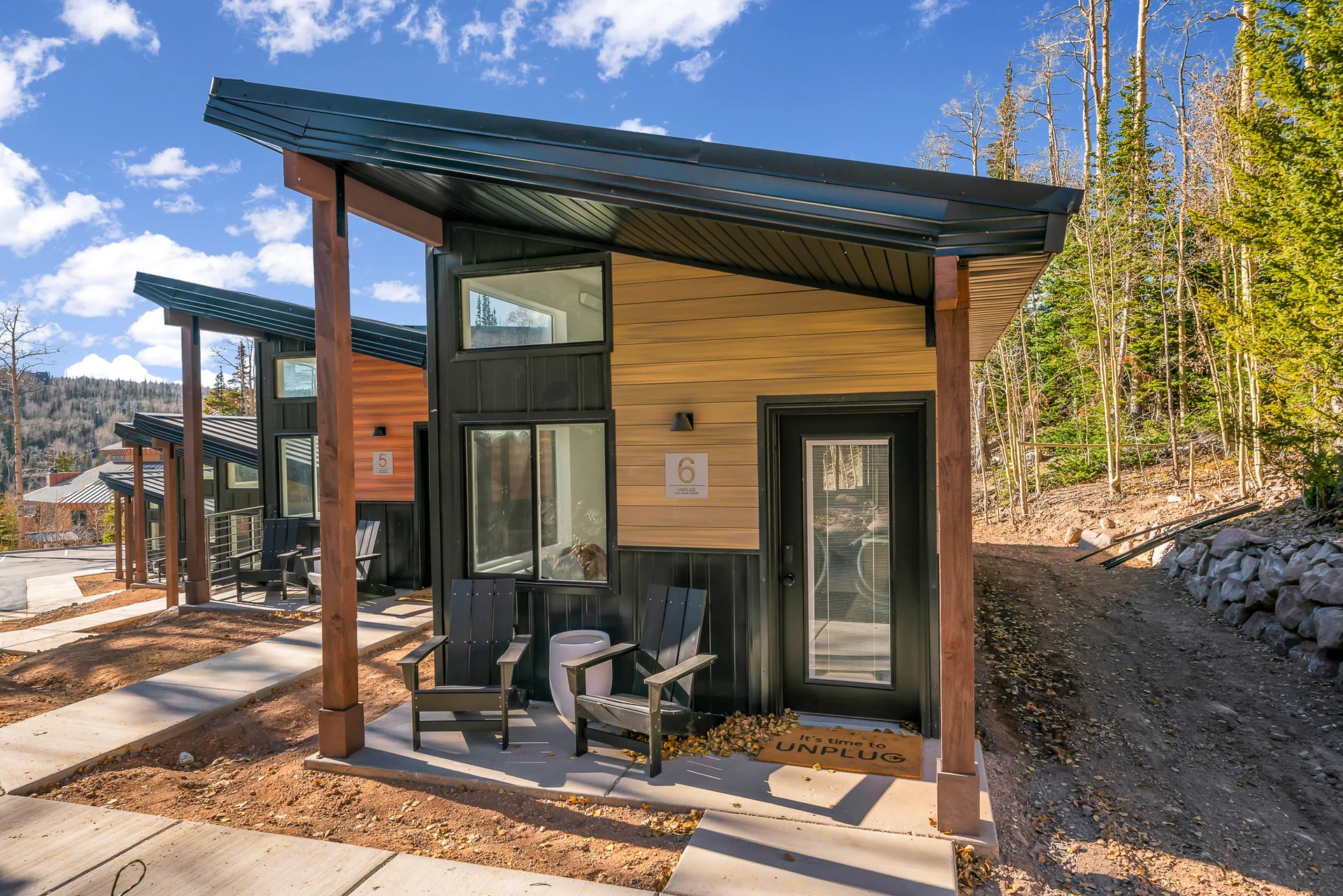 Exterior of Unplug Cabin 6